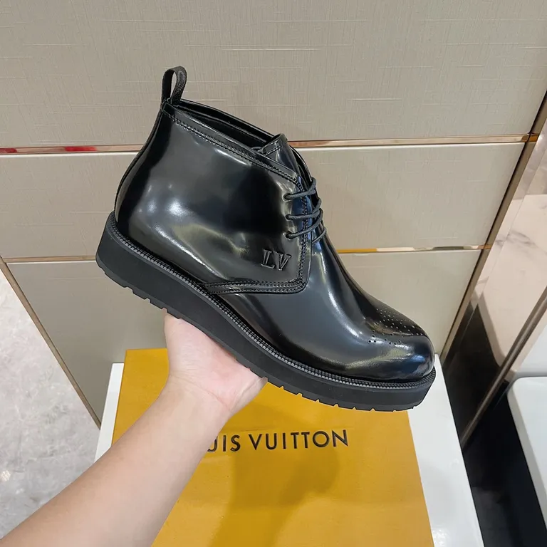 Louis Vuitton Shoe 